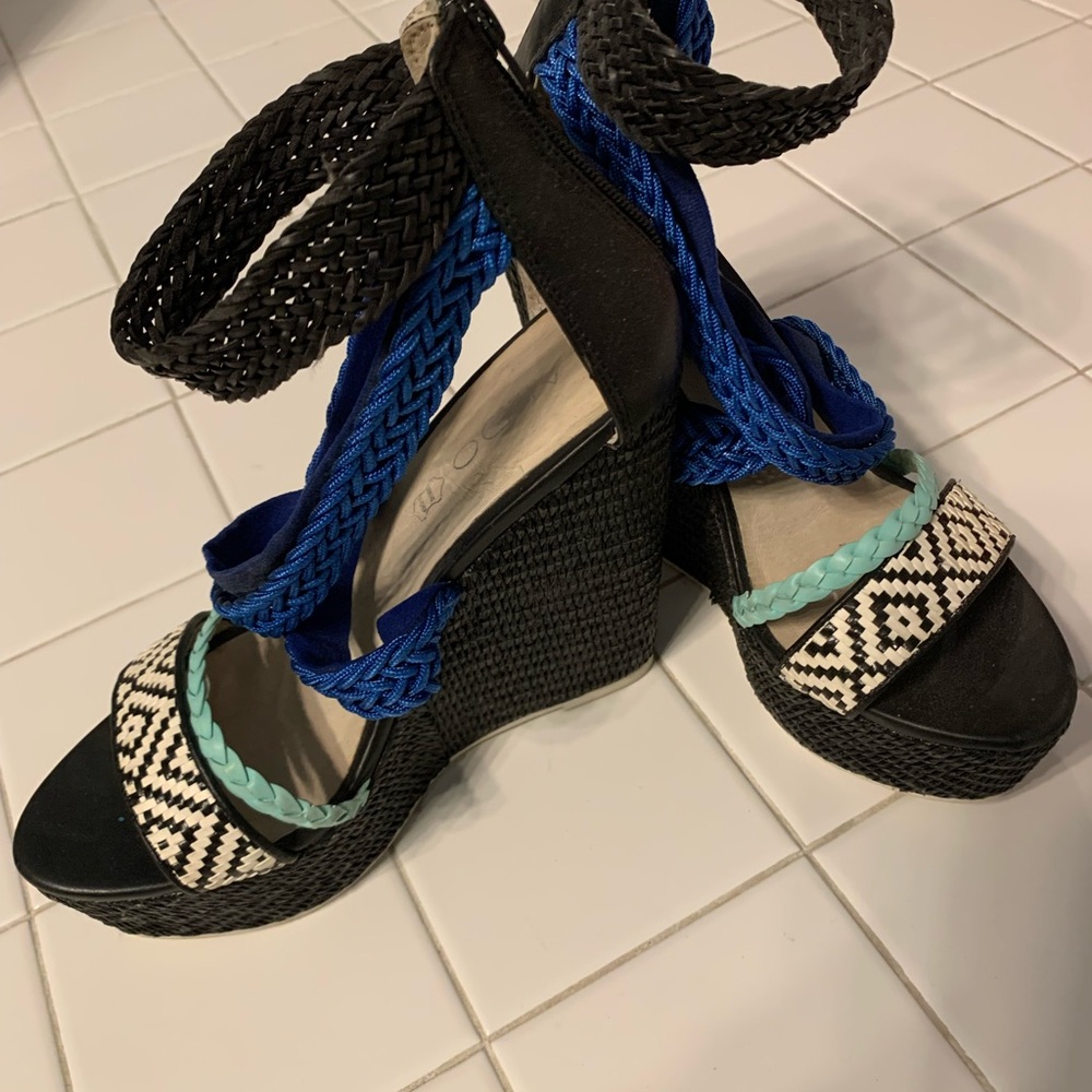Stylish Black and Blue Wedge Sandals